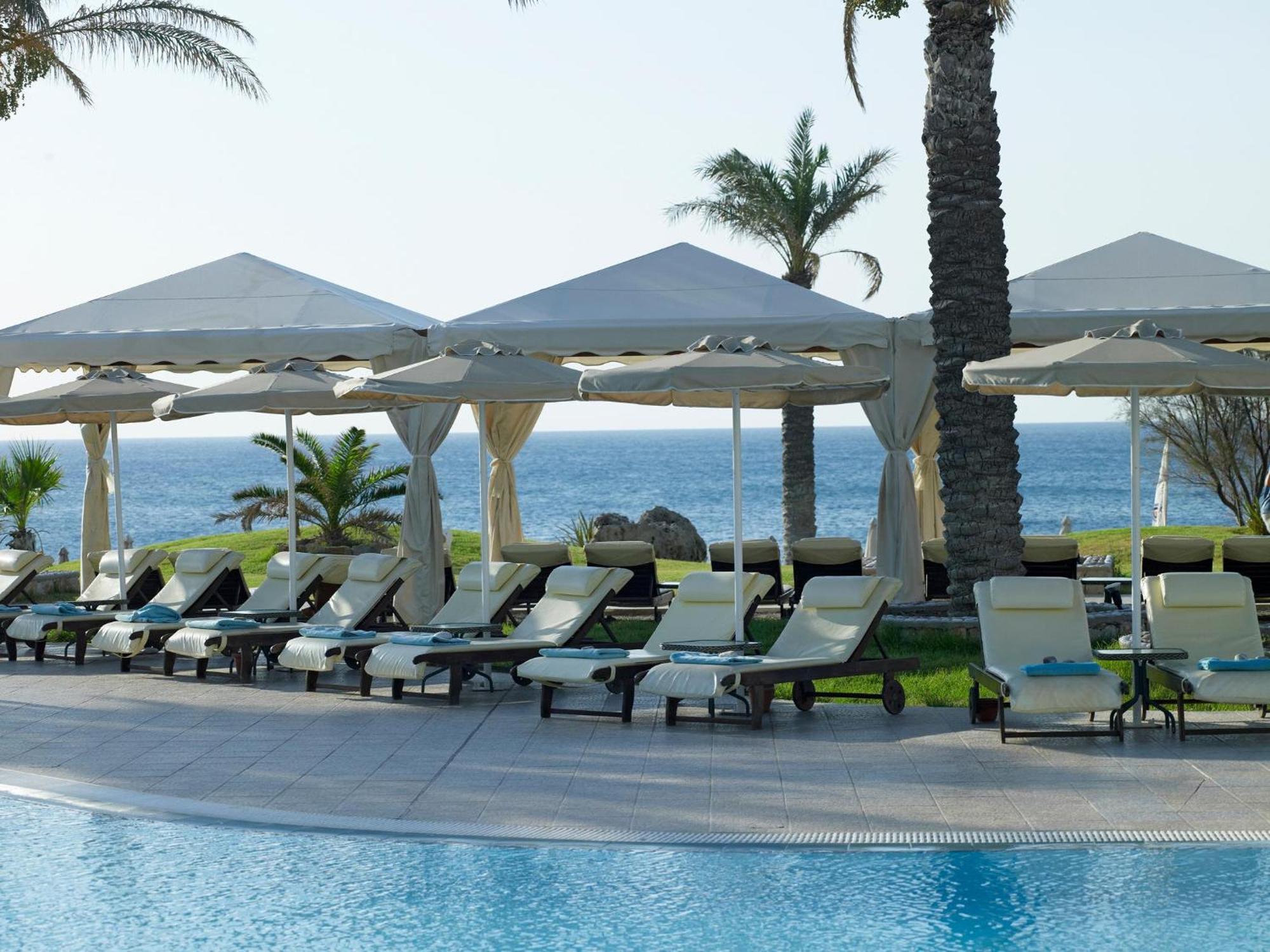 Rodos Palladium Leisure&Wellness Kallithéa Exterior foto Pool at the Grand Resort