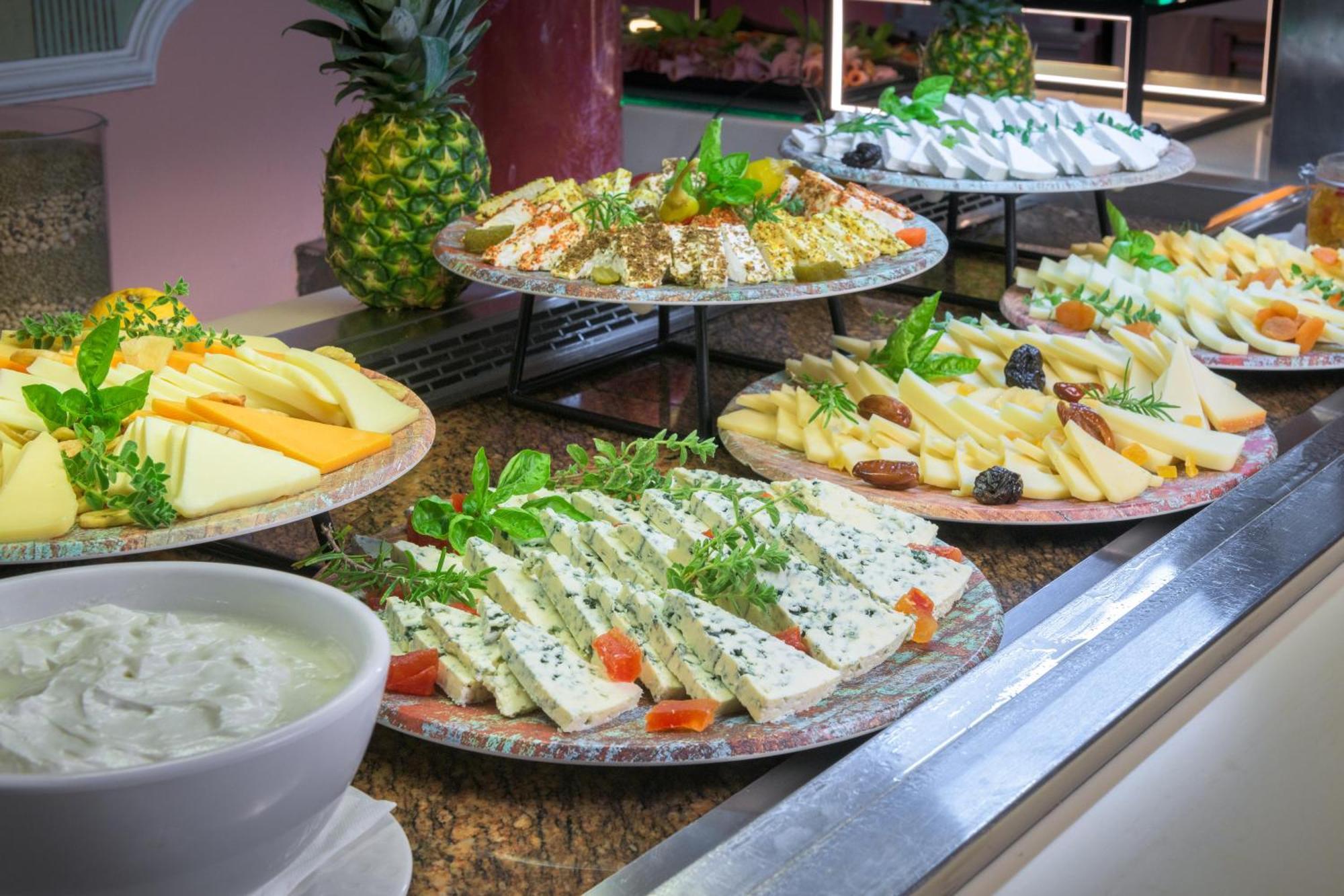 Rodos Palladium Leisure&Wellness Kallithéa Exterior foto A cheese platter